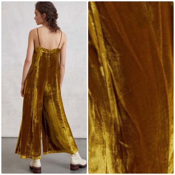 NWT ANTHROPOLOGIE ANDROMEDA VELVET JUMPSUIT - Picture 6 of 7